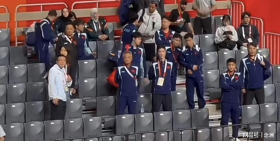 专业所以自己有时间就上网找些游戏来玩。服务